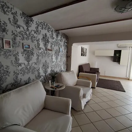 Abruzzo Holiday Holiday home